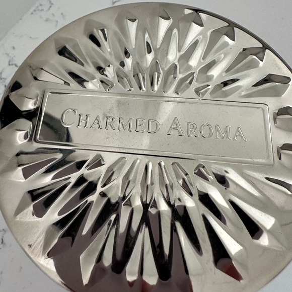 Charmed Aroma EarCuff Collection Candle - Picture 5 of 7